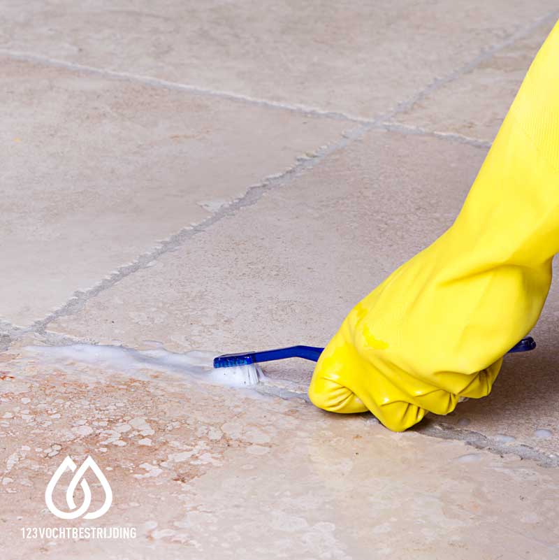 zelf voegen waterdicht maken stappenplan, voegen impregneren, badkamer voegen waterdicht maken
